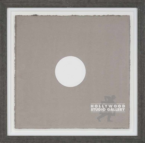 28X28 VIS.CON CREAM DOT ON GRAY/WD