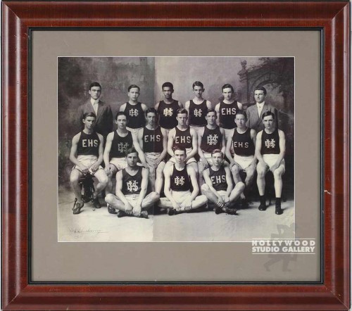 22x24 Twenties Track Team Photo