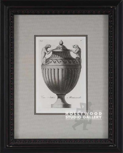 18X14 PANTEEK VASE ENGRV/BLK BEADS