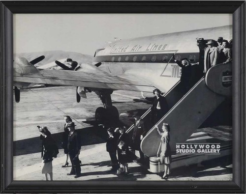 9X12 B/W UNITED AIRLINES PLANE/BLCK
