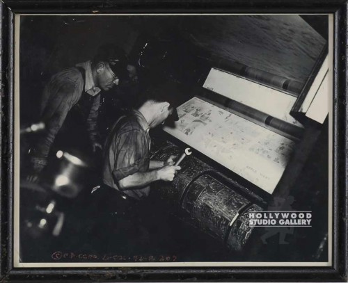 9X11 B/W NEWSPAPER INDUSTRY / BLK