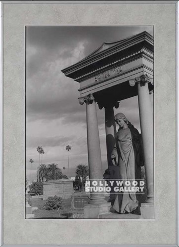 25x18 B/W Fowler/Cemetary/Photo CIA