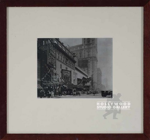 17X18 SEPIA NY OLD BROADWAY MAHOG