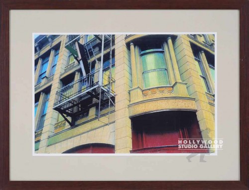 25X33 RF NY YEL.BLDG TINTD FAÇADE