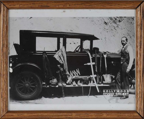 8x10 B/W Get Away Car w/Man
