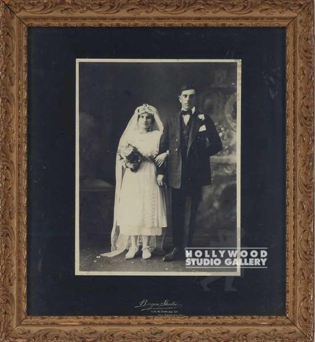 11X13 MARRIED COUPLE/ GOLD FRAME