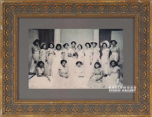 14X18GLD FRM/VNTGE BRIDESMAIDS FOTO
