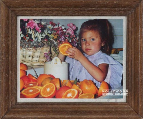 WBW 11X13 Lil Girl W/Oranges     11