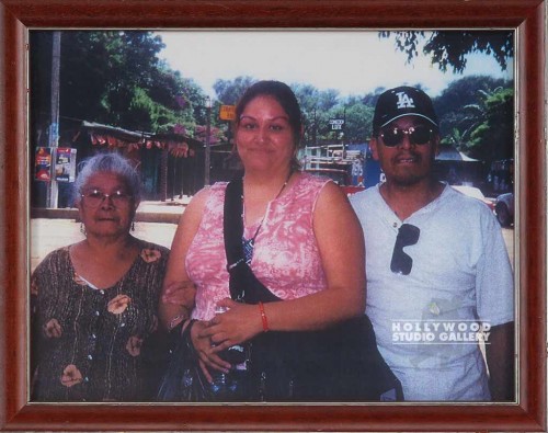HBW 10X12 KARLA W/UNCLE & GRANDMA