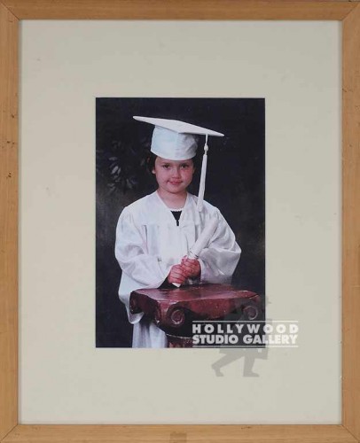 18x15 Child In Cap & Gown/       5