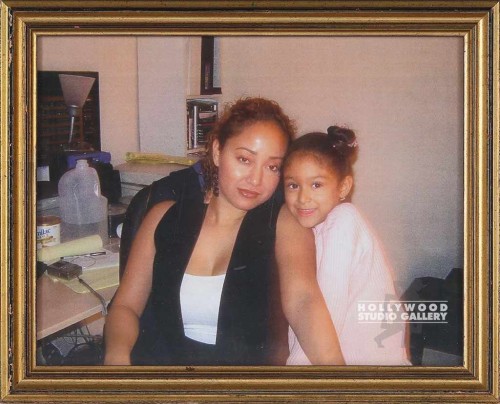12X15HISPANIC CHICK W/VEST/LIL GIRL