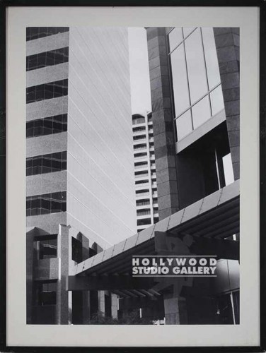 41X31 RF B/W MODERN BLDGS/ BLK FRM