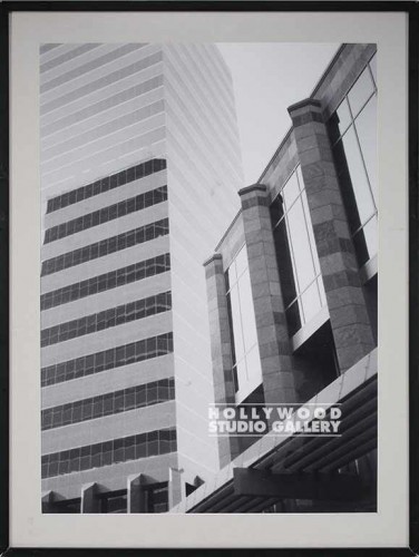 41X31 RF B/W MODERN BLDGS/ BLK FRM