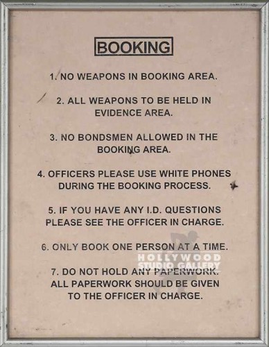 11x9 Booking Sign