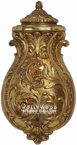 20x12x5 3-D Plastic Gold Urn
