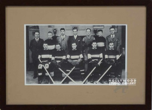 14X19 B/W FRAT GROUP/MAT/BRWN FRM