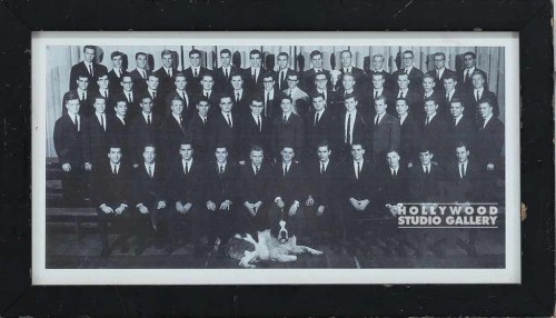 7X12 B/W FRAT GROUP BLCK FRM