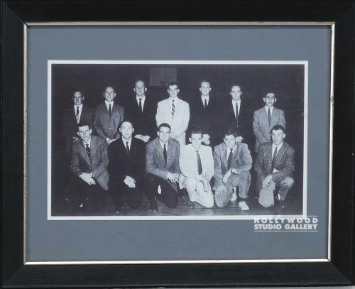 12X16 B/W FRAT GROUP/MAT/BLCK FRM