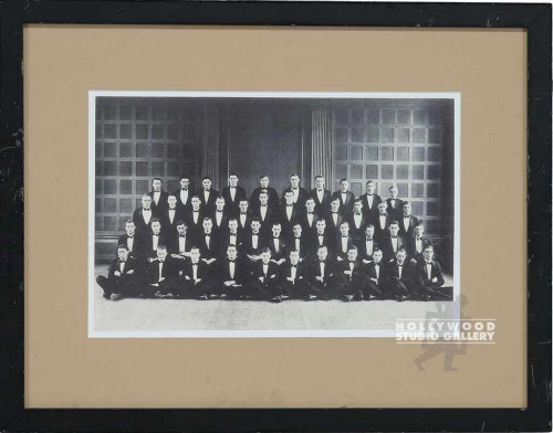 13X17 B/W FRAT GROUP/MAT/BLCK FRM