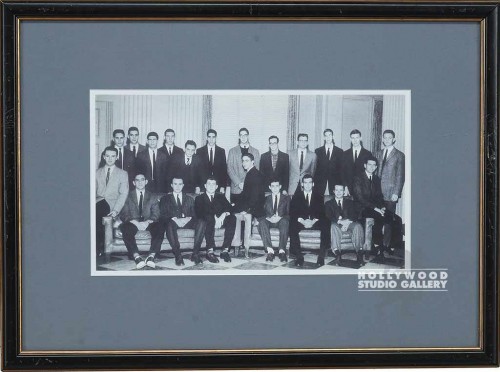 13X18 B/W FRAT GROUP/MAT/BLCK FRM