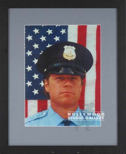 22X17 JJ COP HEAD SHOT/BLK FRAME