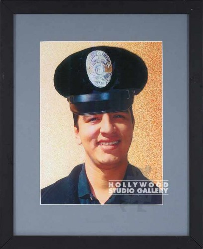 22X17 JJ COP HEAD SHOT/BLK FRAME