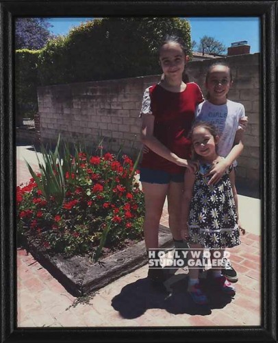 11x9 Clr 3 Joey`s Nieces-Flowers