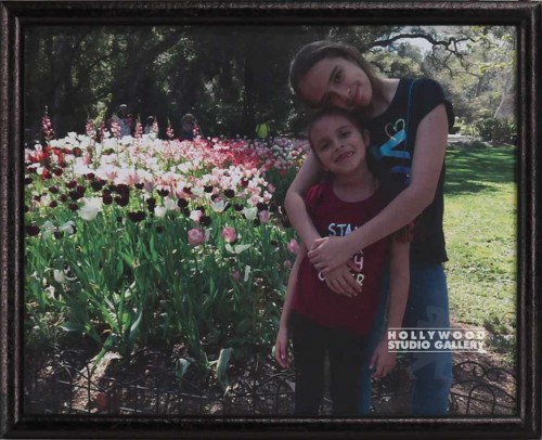 9x11 Clr Joey`s 2 Nieces Garden