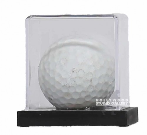 3`WHITE GOLF BALL DISPLAY