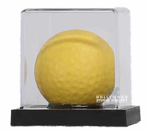 3`YELLOW GOLF BALL DISPLAY.