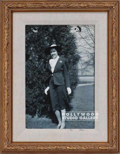 14x10 B W Vint Lady w Suit Hat