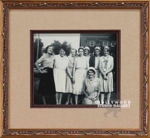 9x9 B W Vint 8 Ladies