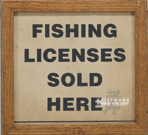 6x7 "FISHING LICENSES SOLD HERE"