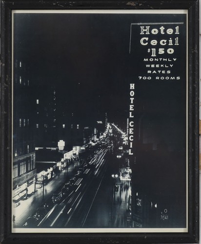 10X9 B/W PHOTO OF CECIL HOTEL/ BLK