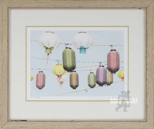 12X15 UTAY/CLR/ASIAN LANTERN/PHOTO