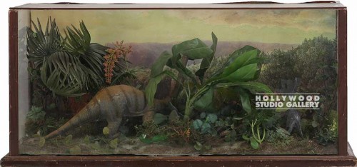13x27x10 DINOSAUR DIORAMA