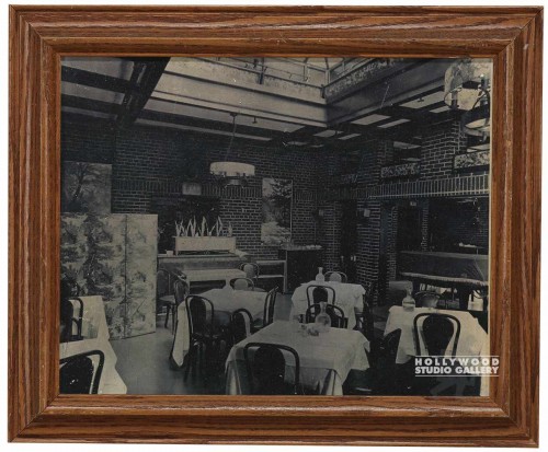 10x12 B/W Restaurant Interior