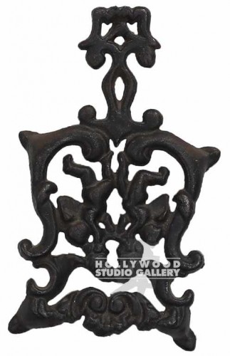 5x8 Iron Trivet