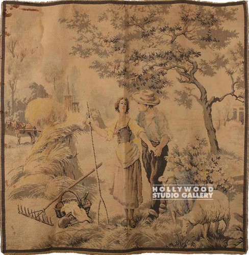 48X49 COUPLE IN GARDEN TAPESTRY UNF