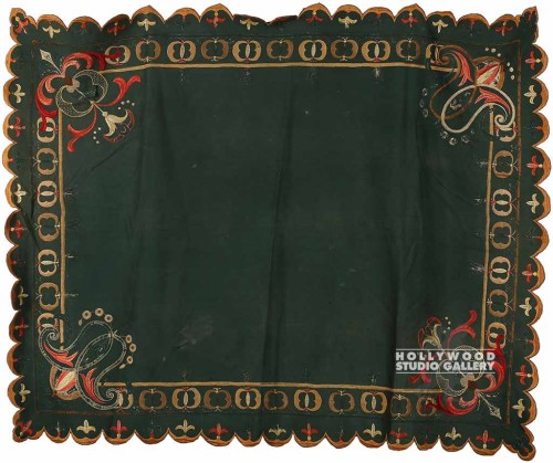56X42 GREEN-TABLE CLOTH TAPESTRY UN
