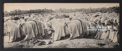 10X24 PANORAMIC-PEOPLE - PRAYING