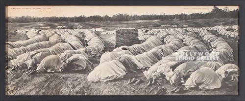 10X24 PANORAMIC-PEOPLE PRAYING