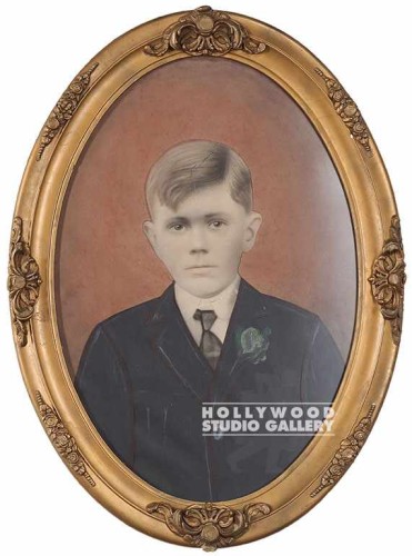 25X19 OVAL MALE PORTRAIT