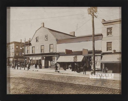 9x10 B W VINT STREET SCENE