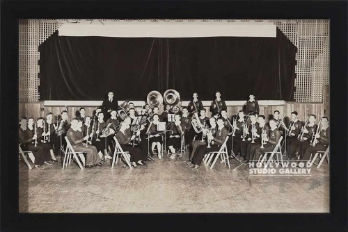 7X10 B W VINT HIGH SCHOOL BAND