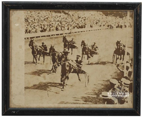 9x11 B/W Horse Race