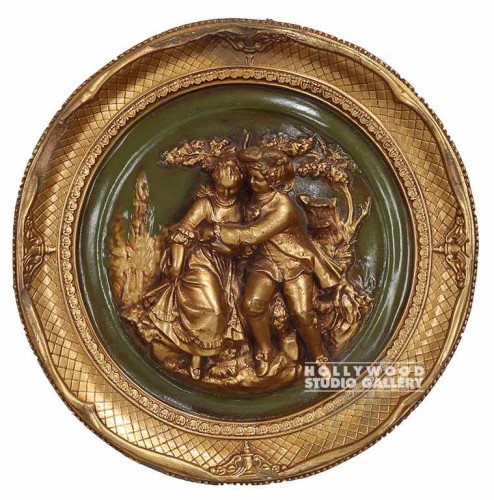 15" Dia Ceramic Cast/Colonial