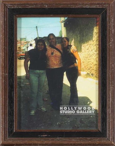 9X6 TABLETOP KARLA & 2 LADIES GUATE