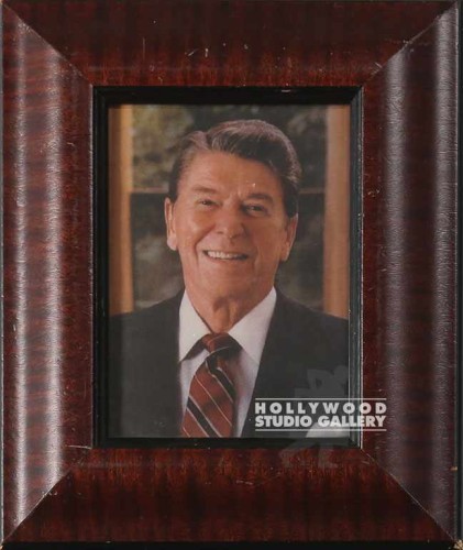 11X9 TABLETOP REAGAN PHOTO