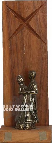 10" VINTAGE TROPHY/DANCE
